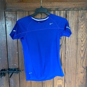 Women’s blue Nike dri fit medium tshirt